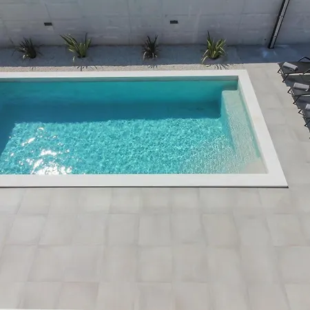 Mit Privatpool Fuer 8 Personen Ca 180 Qm In Loborika, Istrien Suedkueste Von Istrien Pula